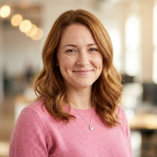 Emily Watson, Head of Customer Support at Kelvorra Trading